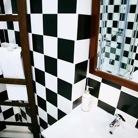 Vintage & In Bairro Alto, Apartment *