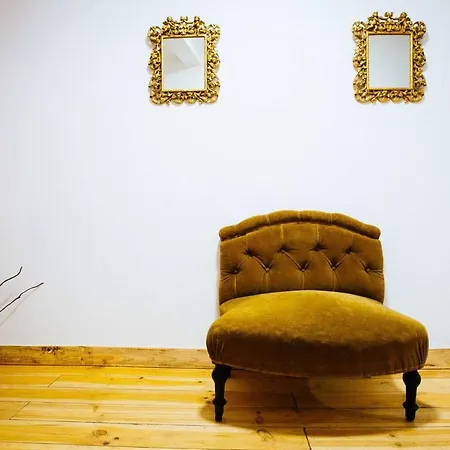 Vintage & In Bairro Alto, * Lissabon